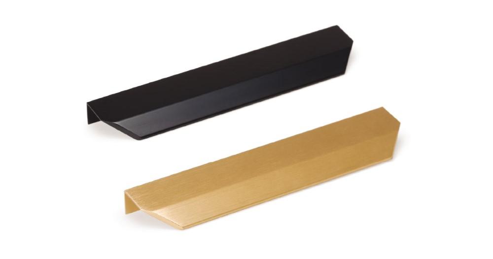 Handles in extruded aluminium. Viefe.